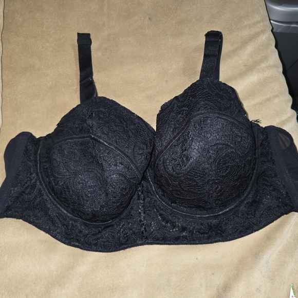 Adore Me Elegant Black Lace Bra With Underwire Size 40DD - Picture 1 of 5